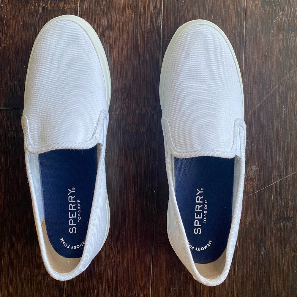 Sperry, Size 6, White